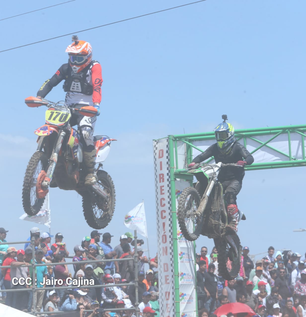 MOTO11